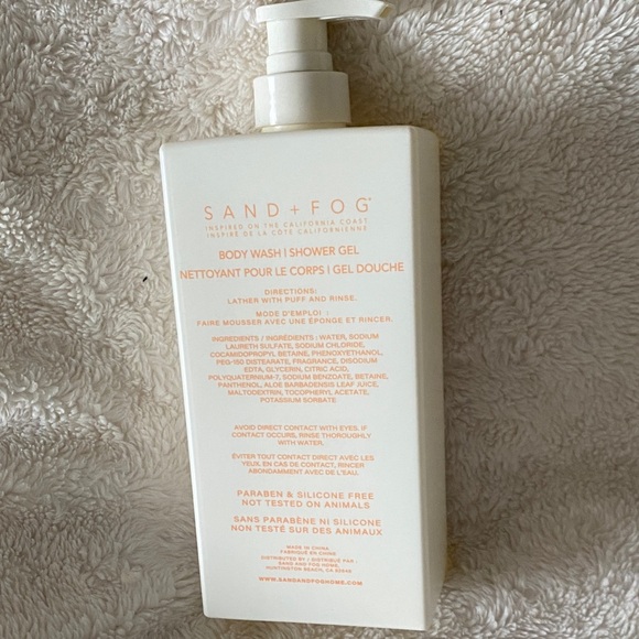 Sand + Fog Peach Bellini Body Wash - Picture 5 of 7